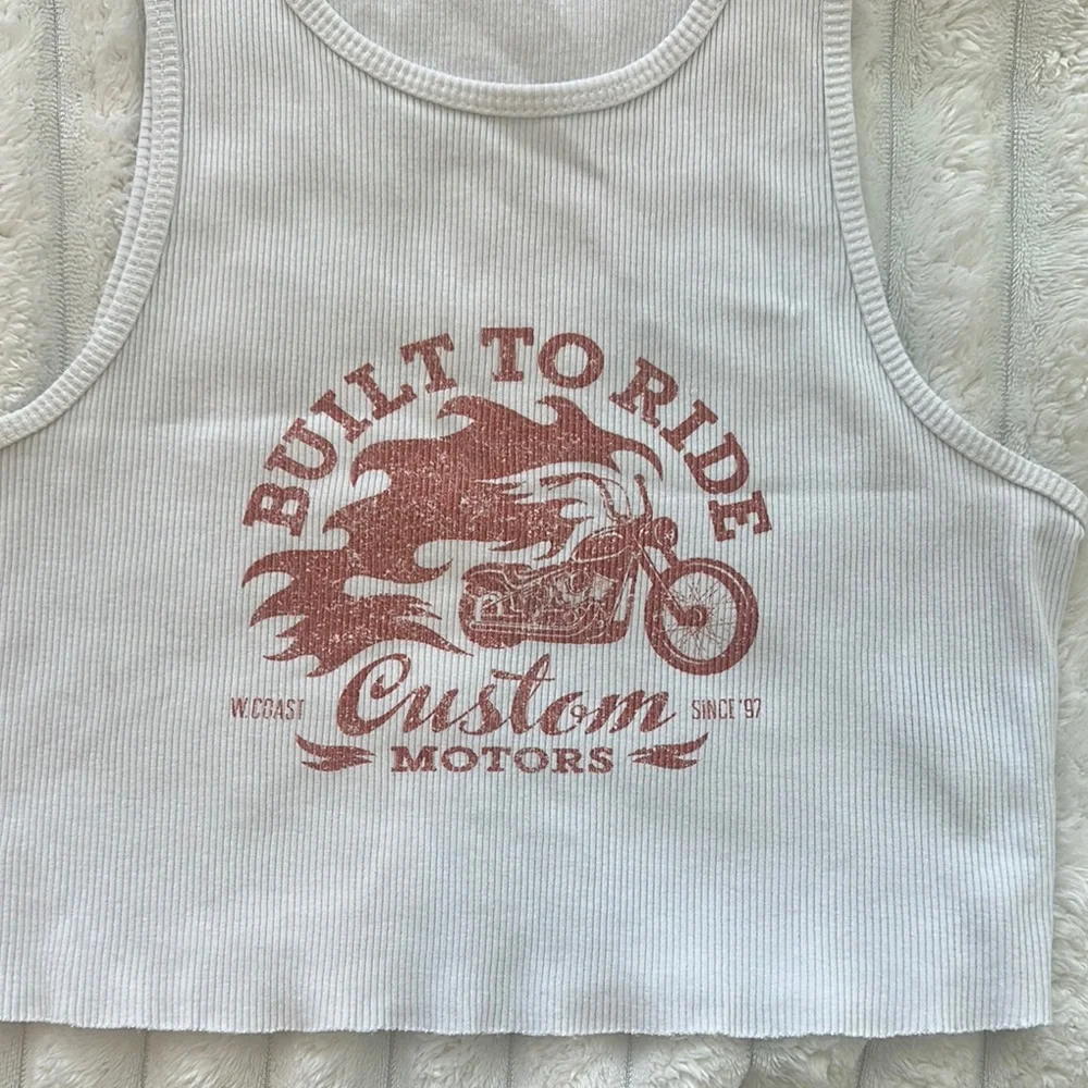 Garage Crop Tank - Picture 3 of 4